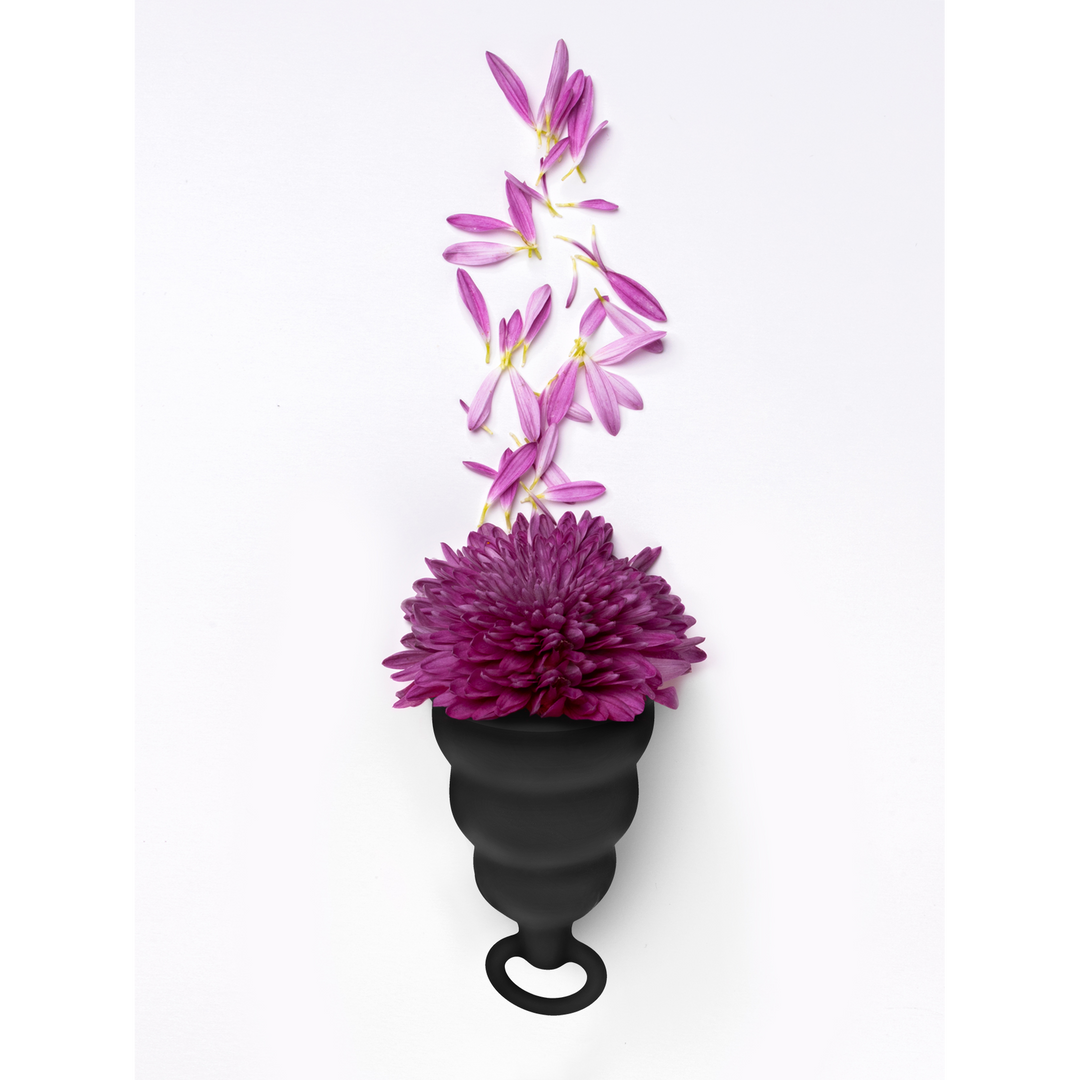 G-Cup Black Menstrual Cup | Reliable & Leak-Proof