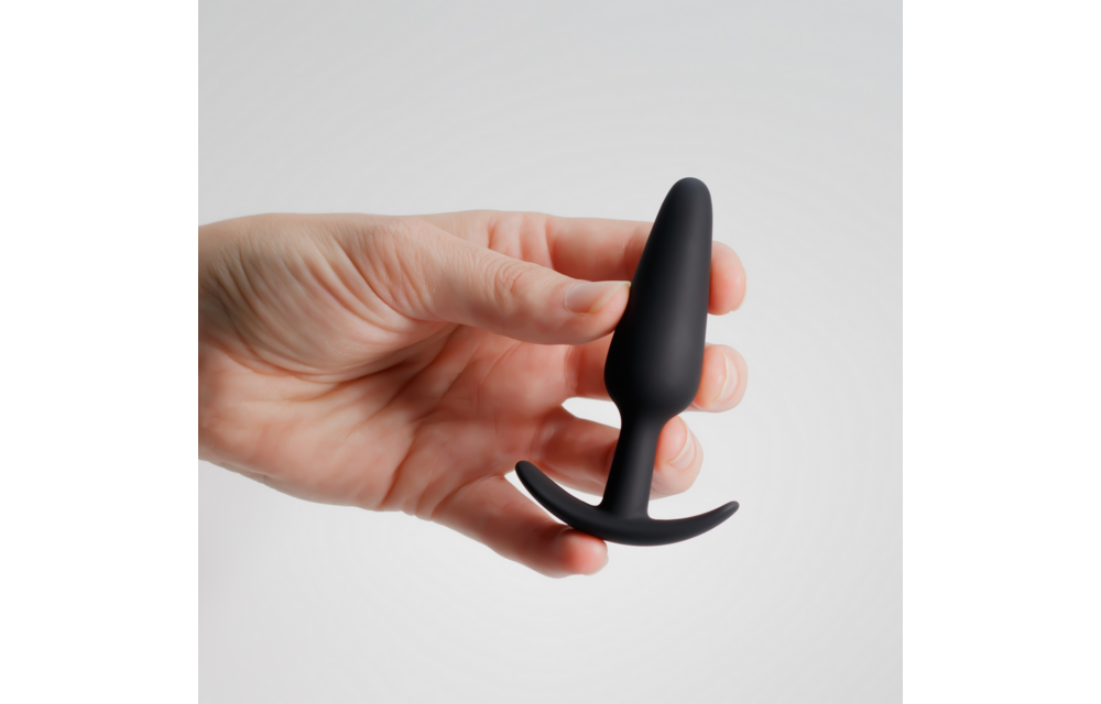 Tic Silicone Anal Plug 7 cm – Small, Black & Beginner-Friendly