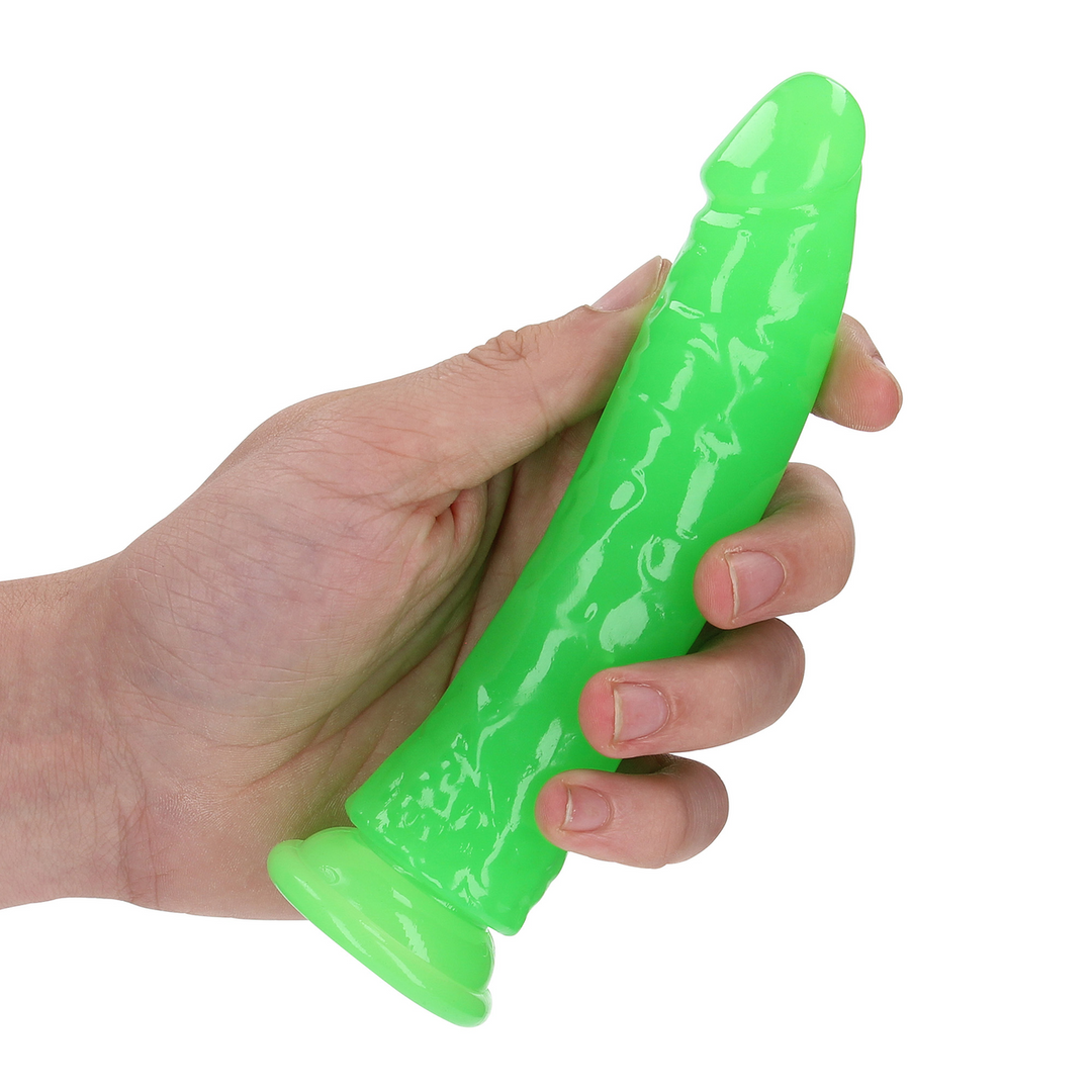 Slanke Realistische Dildo met Zuignap - Glow in the Dark - 6'' / 15,5 cm