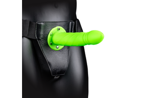 Glow In The Dark Twisted Hollow Strap-On 15,2 cm Neongrün
