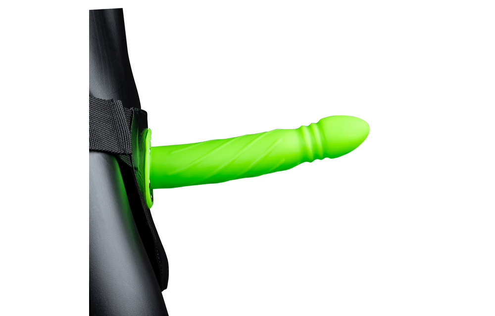 Glow in the Dark Twisted Hollow Strap-On - 8 / 20 cm - Neon Groen