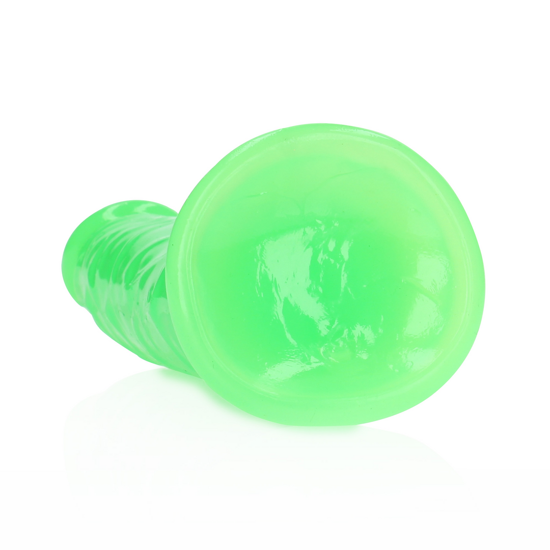 Slim Realistic Dildo 18 cm Glow in the Dark Suction Cup