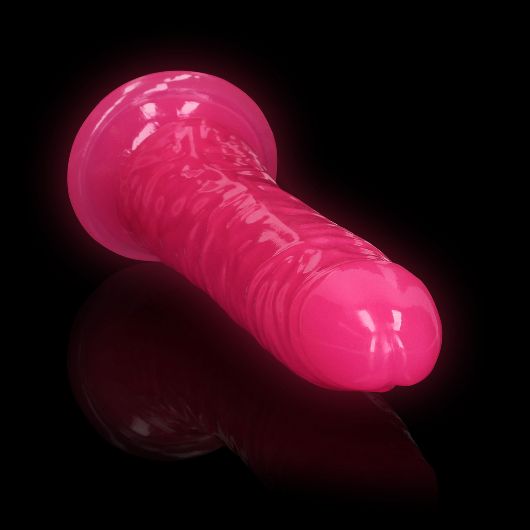 Slim realistischer Dildo mit Saugfuß - Leuchtet im Dunkeln - 9'' / 22,5 cm