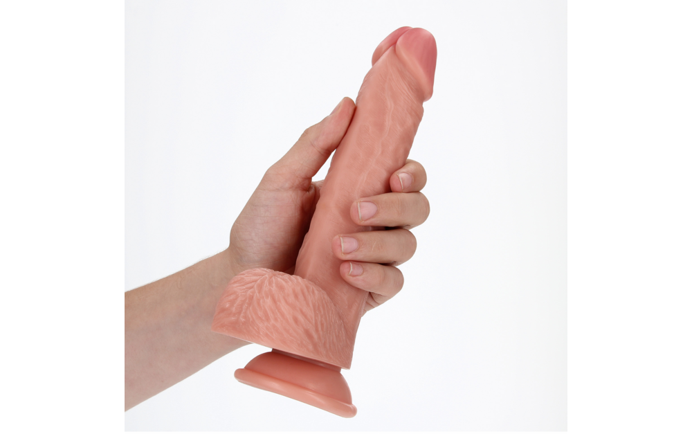 Rechtdoor Realistische Dildo met Ballen en Zuignap - 8 / 20,5 cm
