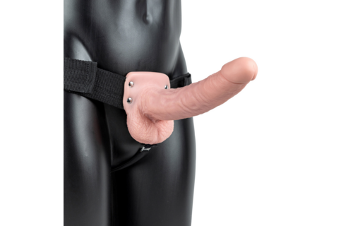 Holle Strap-On met Ballen 9 cm – Comfort & Kracht RealRock