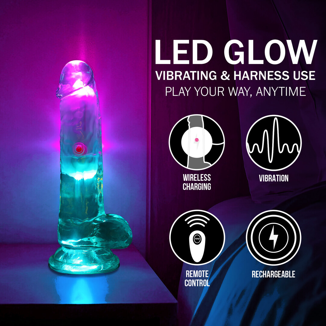 LED Vibrating Gerader Penis mit Hoden - 6 / 15 cm - Transparent