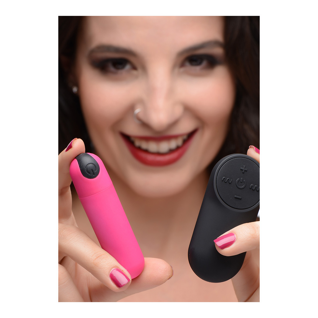 Bullet vibrator with remote control | Ultimate pleasure & quality