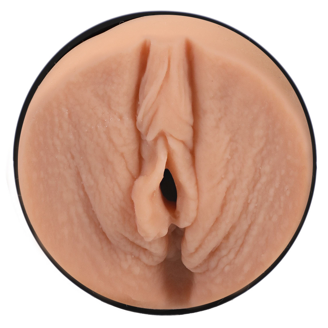 Karlee Gray ULTRASKYN Masturbator – Realistic & Intense