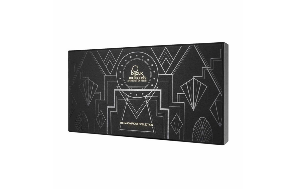 Magnifique Tickle Hanger Necklace – Playful & Stylish Accessory