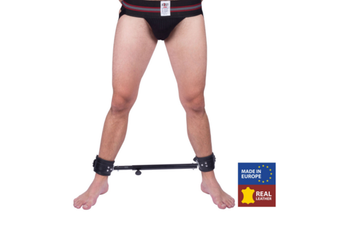 Adjustable Metal Spreader Bar with Leather Cuff - 35 to 60 cm - Black