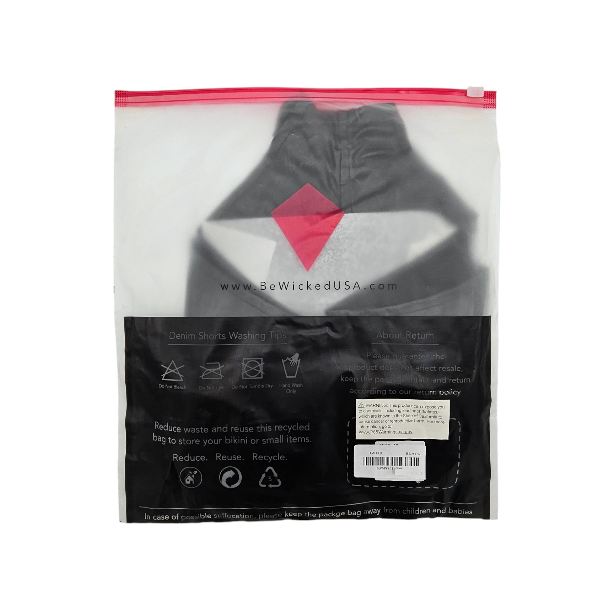 Ring Me Up Shorts Schwarz | Eng anliegende Shorts in Faux-Leder-Optik