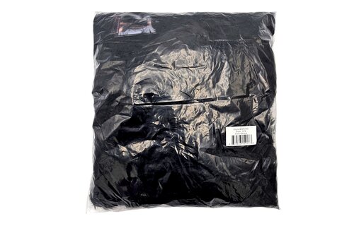 Lux Robe Blk – Luxuriöser kurzer schwarzer Chiffon-Kimono mit Federboa