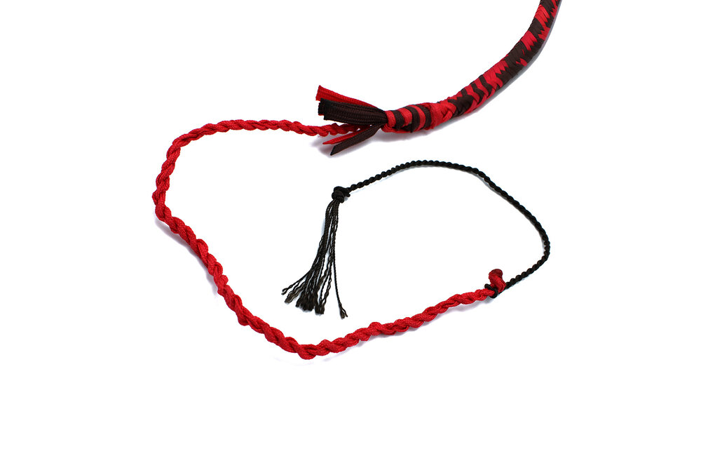 Nylon Bullwhip Black/Red 270 cm – Durable & Powerful
