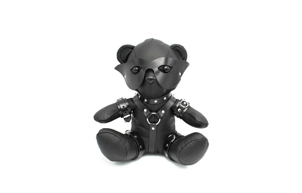 Eddy BDSM Teddy Schwarz – Verspieltes Lederkuscheltier & Dekoration