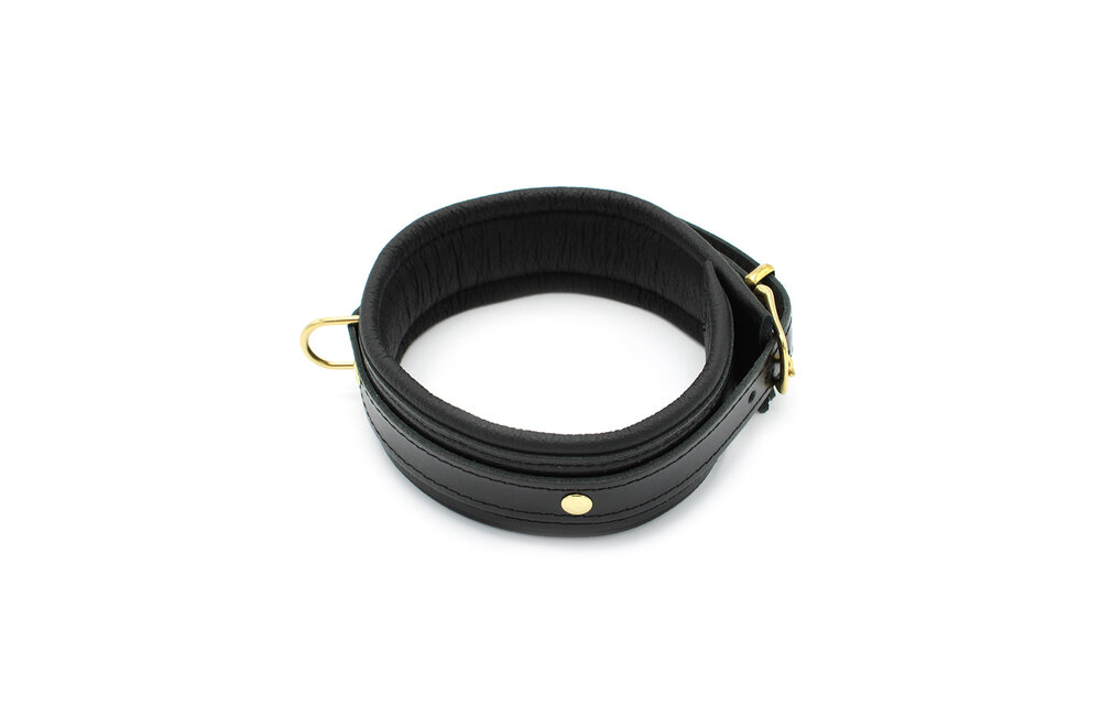 Glanzende Zwarte Leren Bdsm-Halsband | Stijl & Comfort