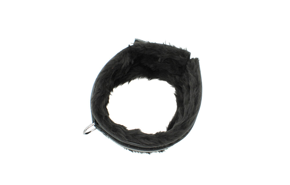 Black Leather Collar With Soft Fluffy Lining | Kiotos