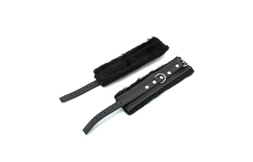 Schwarze Lederhandschellen mit weichem, flauschigem Komfort – Kiotos