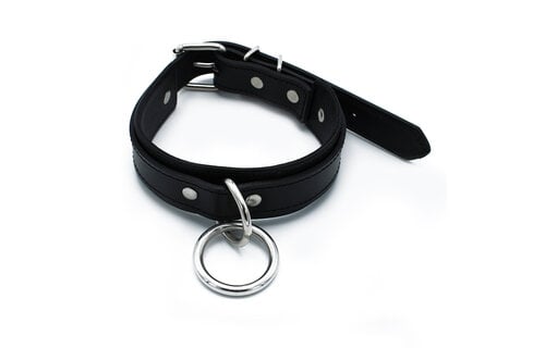 Black Leather Collar with Large O-Ring – Adjustable & Sturdy
