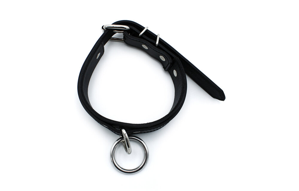 Zwarte Leren Halsband Met Grote O-Ring – Verstelbaar & Stoer