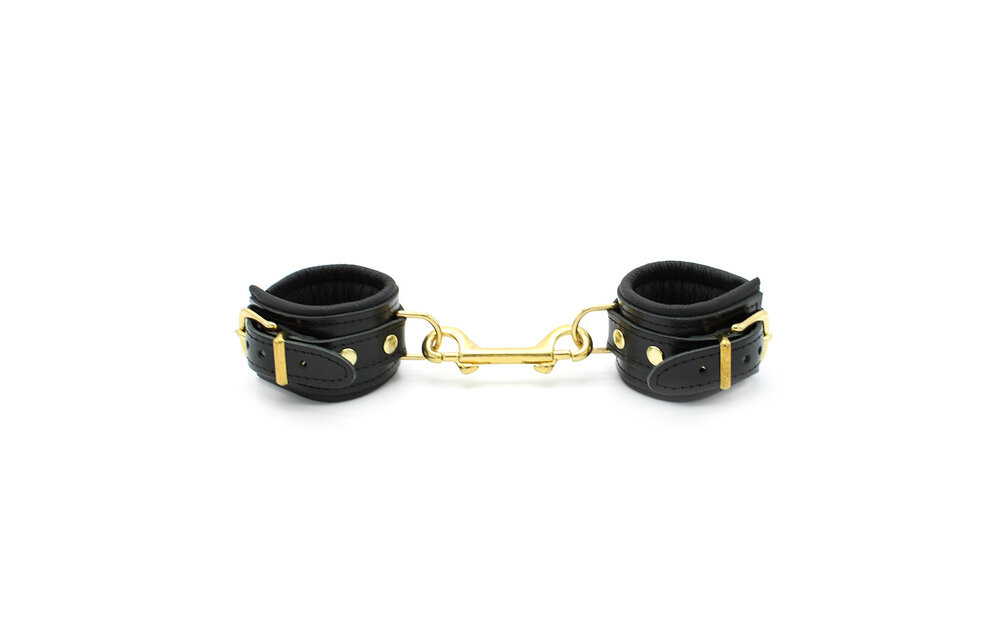Shiny Black Leather BDSM Handcuffs – Luxurious & Comfortable