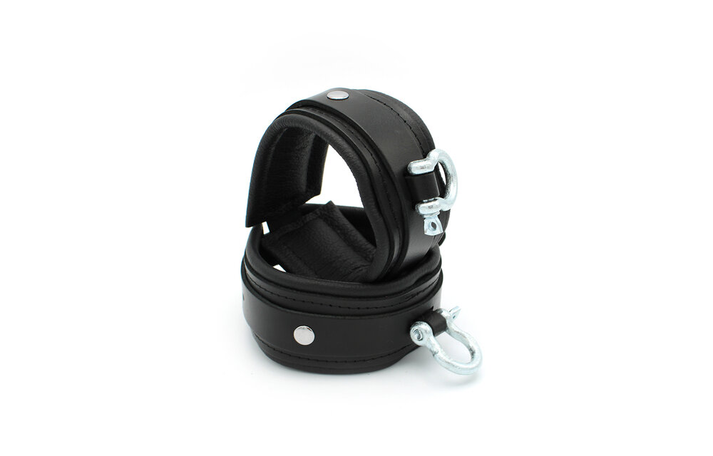 BDSM Leather Ankle Cuffs With Metal Braces | Kiotos Leather