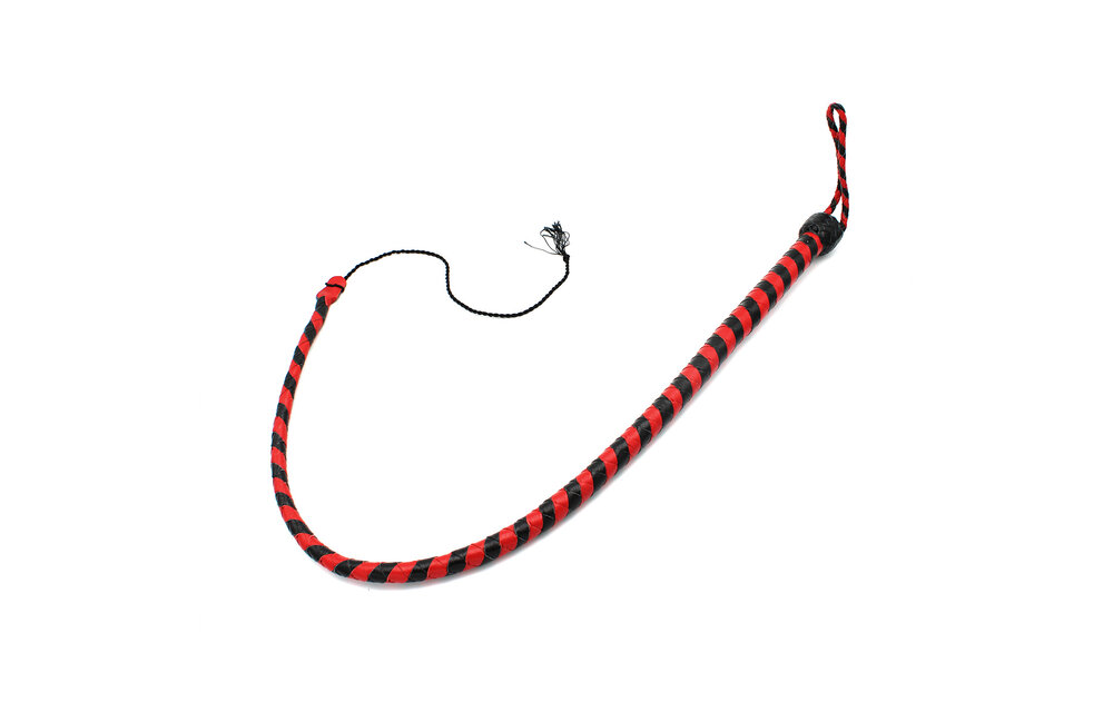 Lederpeitsche schwarz & rot 145 cm – Langlebig & stilvoll