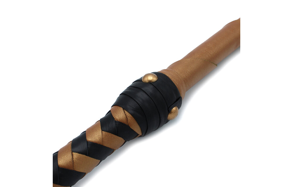 Bronze Leather Sultan Whip 83 cm – Stylish & Functional