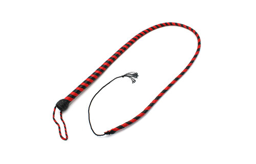 Lederpeitsche Schwarz & Rot 140 cm – Langlebig & Elegant