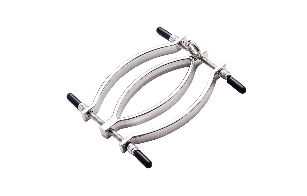 Clit Clamp with Chain – Comfortable Stimulation & Control