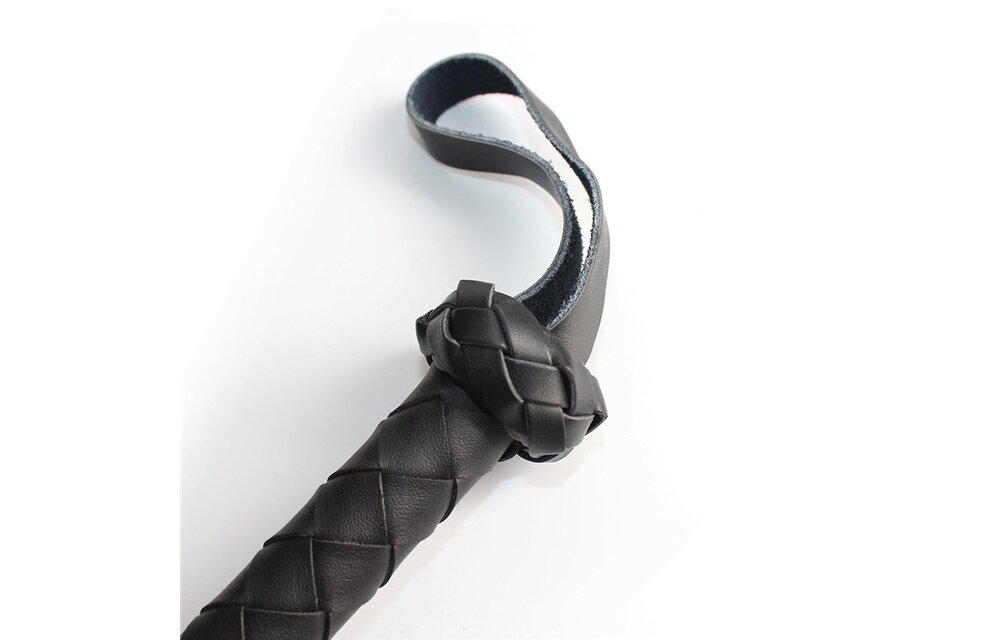 Schwarze Peitsche 150 cm | Schlank & stark für BDSM-Anwendungen