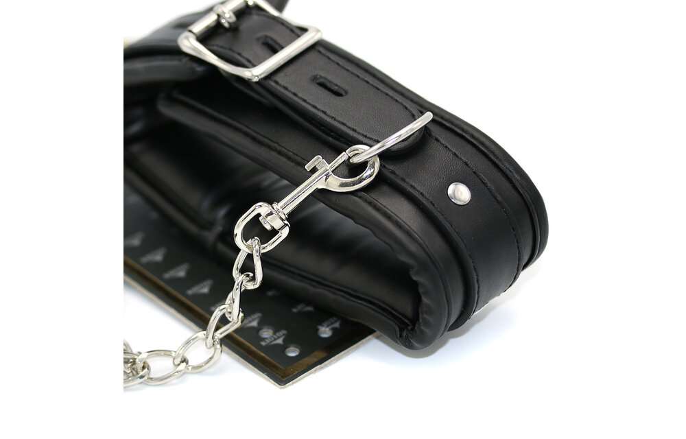 Padded PU Leather Collar Black | Comfort & Control BDSM