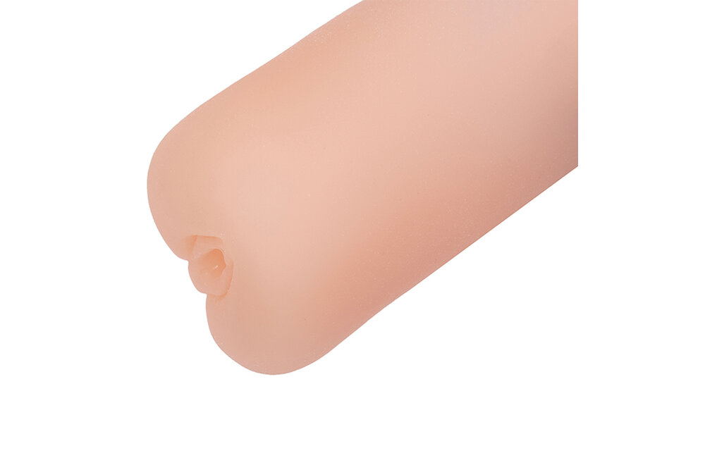 Fluffy Love Masturbator 032A – Compact & Discreet TPE Toy