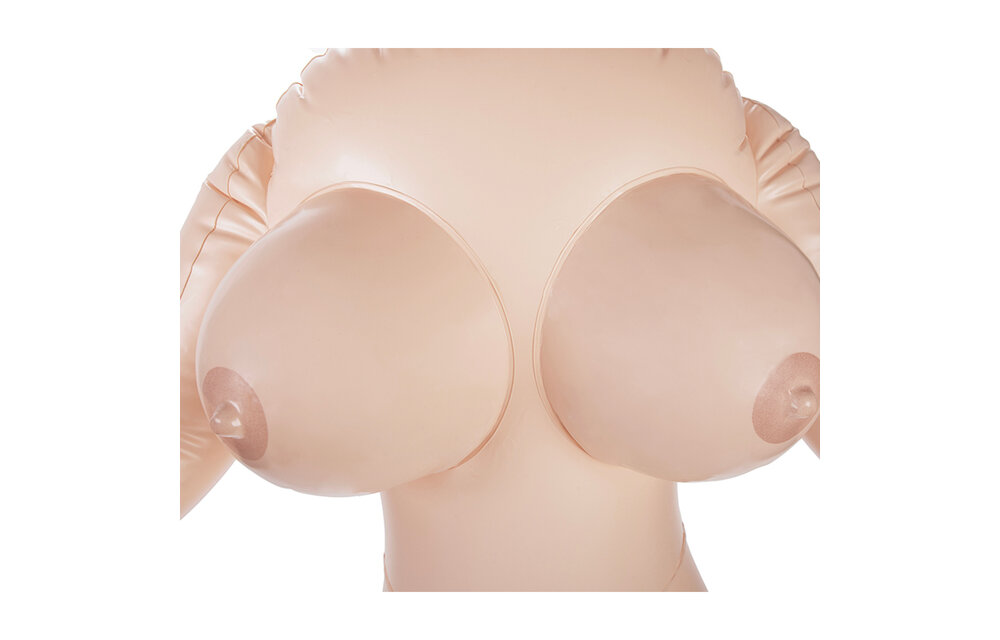 Hussy 20SFA Opblaaspop – Levensgroot, Zelfverzekerd & Duurzaam