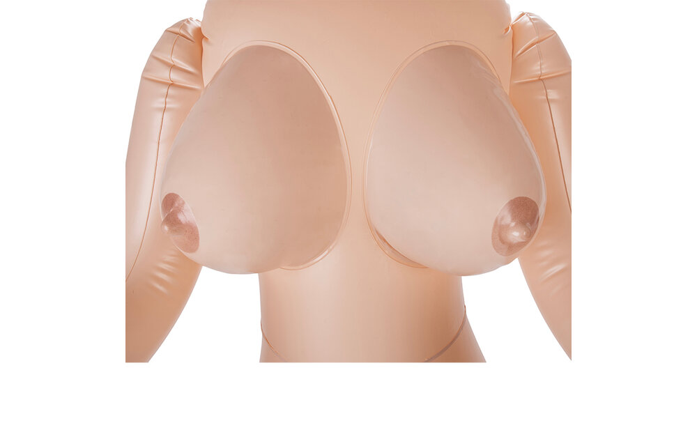 Hussy 32SFA Opblaaspop – Realistisch, Licht & Duurzaam PVC