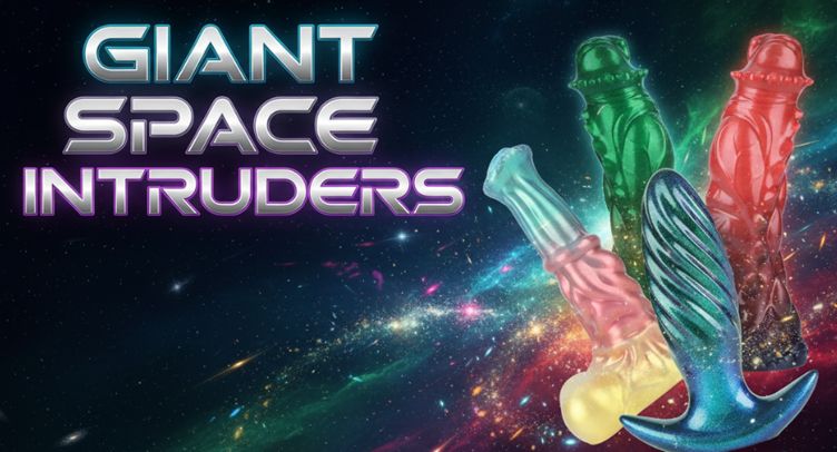 GIANT SPACE INTRUDERS