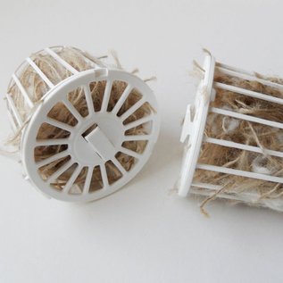 little basket with nesting material refillable