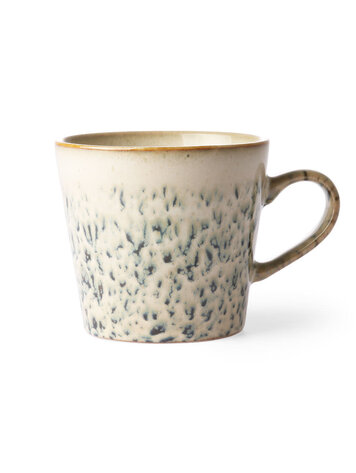 HK Living HK Living | 70's servies cappuccinomok Hail