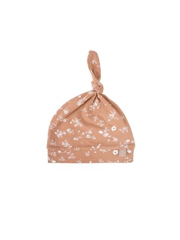 Zusss Zusss | Babymutsje bloemenprint brique