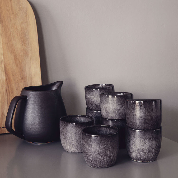 Nicolas Vahé Nicolas Vahé | Kruik forest black/brown 15cm*