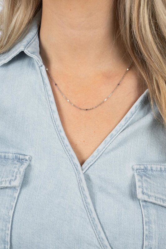 Zusss Zusss | Fijne ketting zwart/wit/zilver