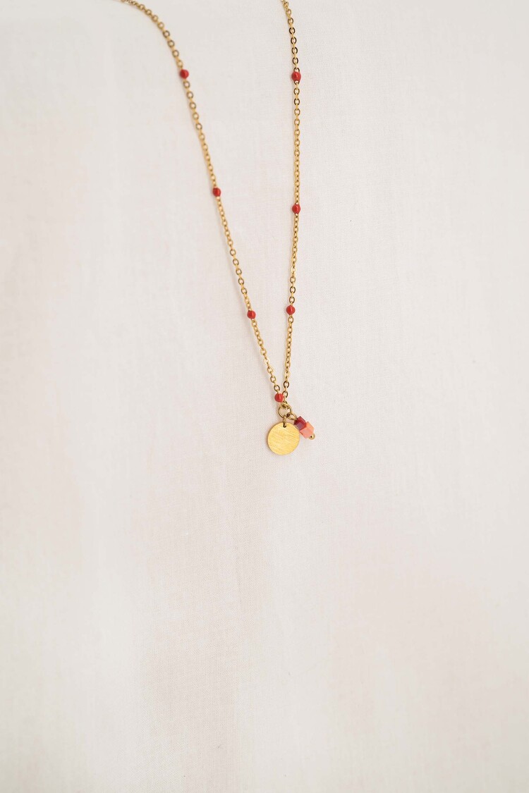 Zusss Zusss | Ketting met bedel en kraaltjes koraalroze/goud