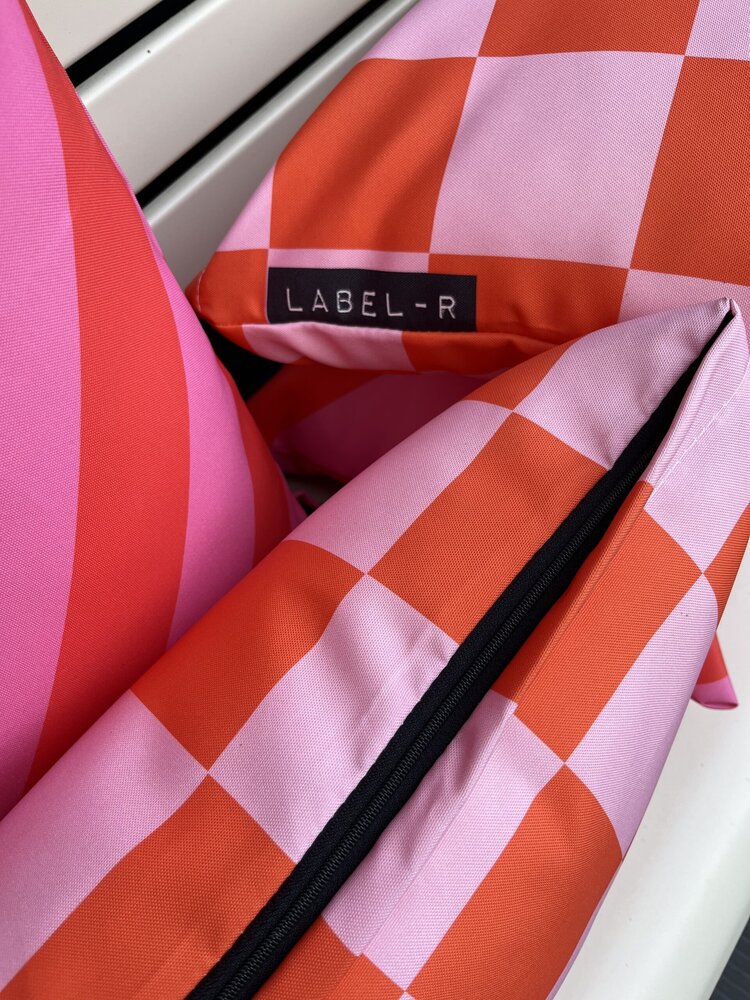 Label-R Label-R | Buitenkussen strepen rood roze 60x40