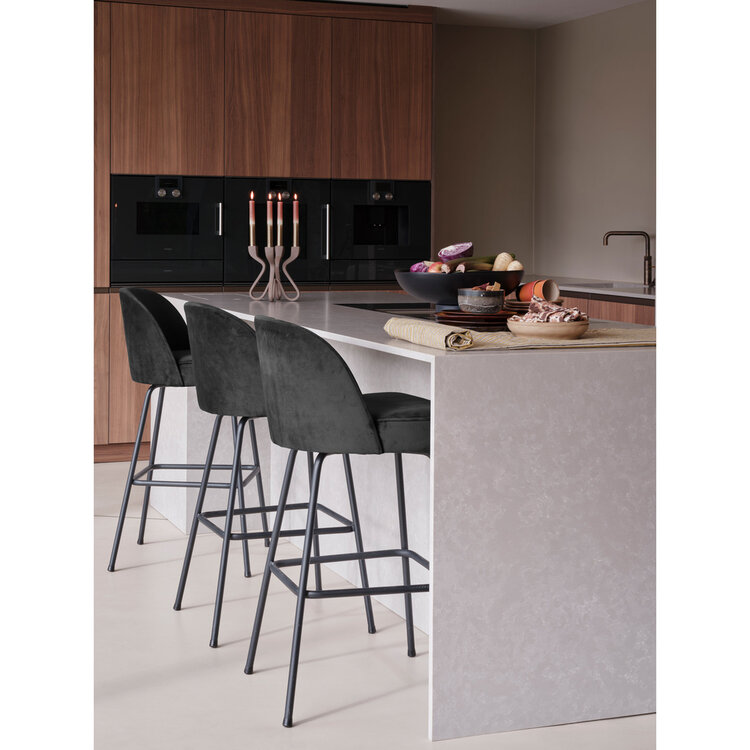 WOOOD BePureHome | Barstoel Vogue 80cm fluweel zwart