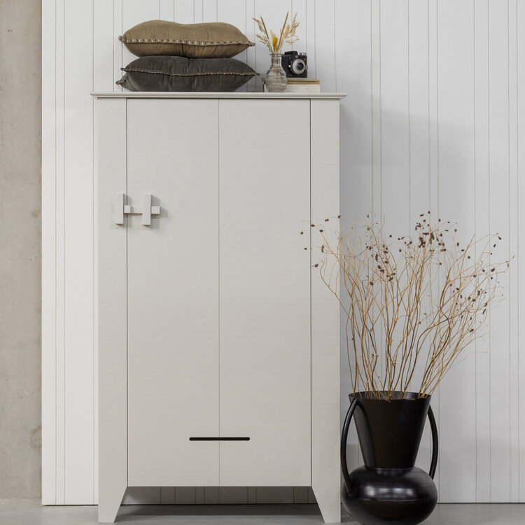 WOOOD. Woood | Boerenkast Gijs bezaagd grenen mist