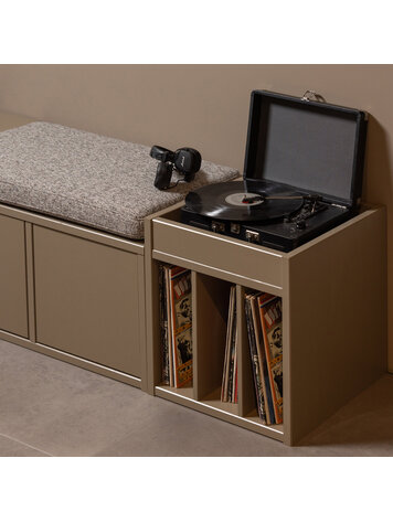 WOOOD. Woood | Turner platenkast grenen mud