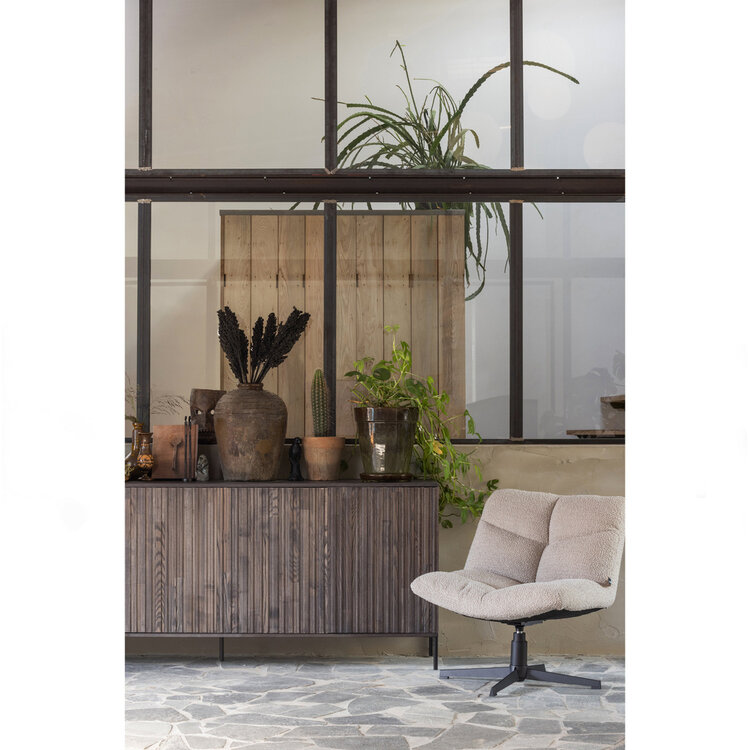 WOOOD. Woood | Vinny draaifauteuil bouclé zand