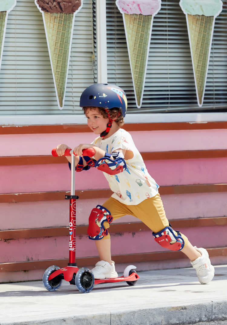 Micro Step Micro Step | Mini Deluxe LED rood