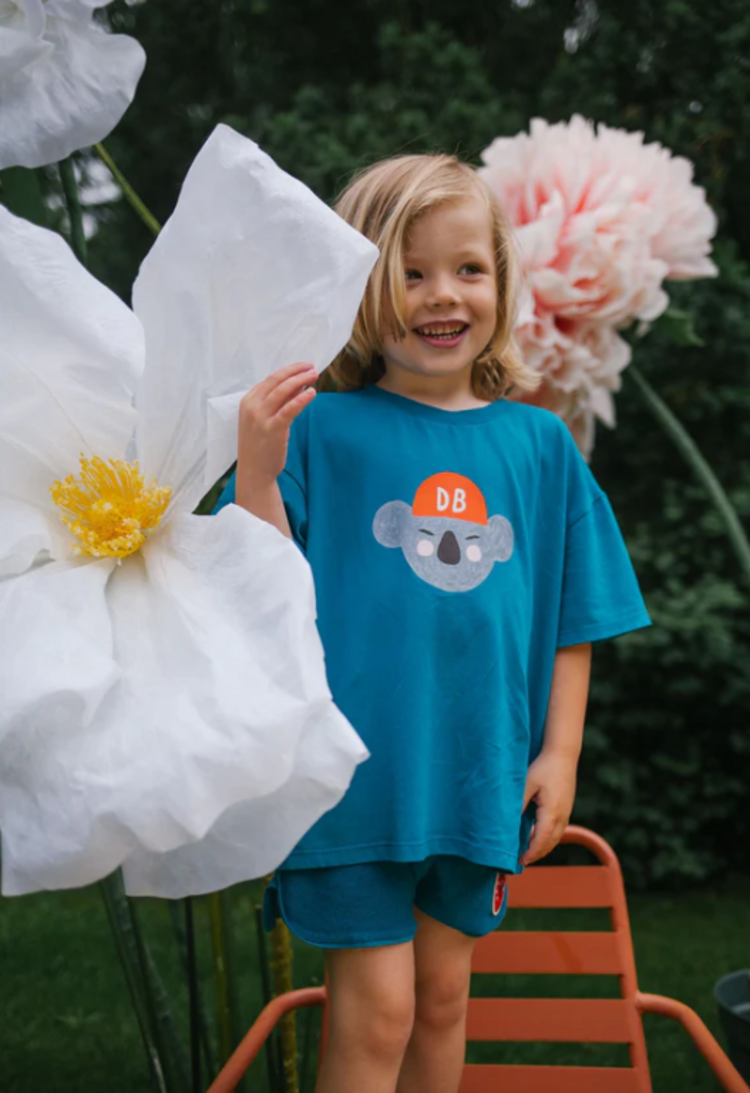 Daily Brat Daily Brat | T-shirt koda koala sage serenity