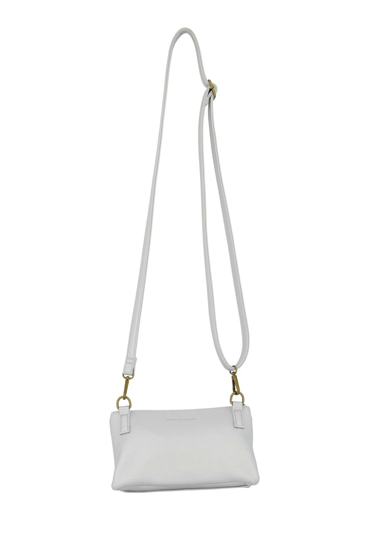 Zusss Zusss | Schoudertasje met flap en kwastjes zilver