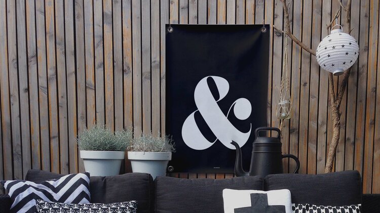 Villa Madelief VM | Tuinposter & teken zwart/wit